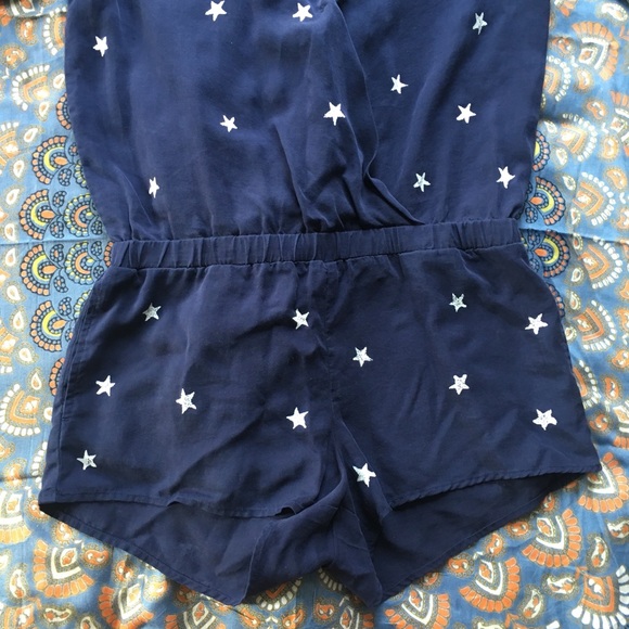 Star print romper sz small - Picture 4 of 8